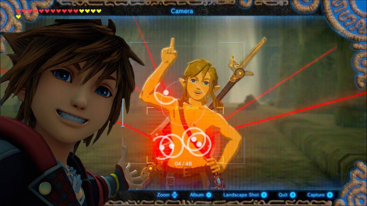 Sora taking a selfie with Link